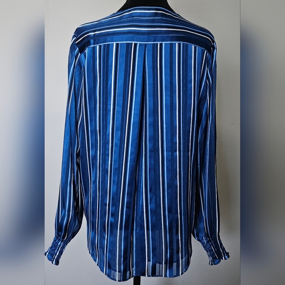 WHITE HOUSE BLACK MARKET Blue Striped Surplice Blouse- Size M - Picture 6 of 8
